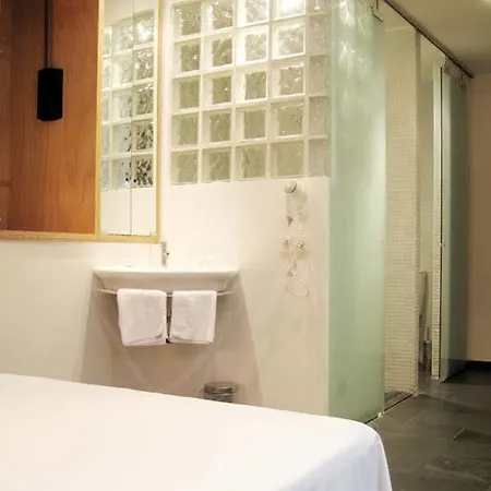 Hotel La Plaza I Luanco