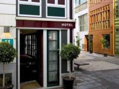 La Plaza I Hotel Luanco