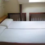 Hotel La Plaza I 2*